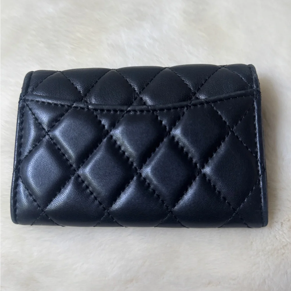 Chanel Classic Flap Quilted Lambskin Wallet 30425943 - Picture 4 of 11